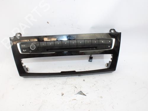 Used Radio BMW 1 (F20) 118 d (150 hp) 15608789