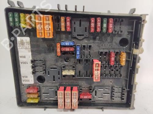 Used Fuse box VW GOLF V (1K1) [2003-2010]  23869693