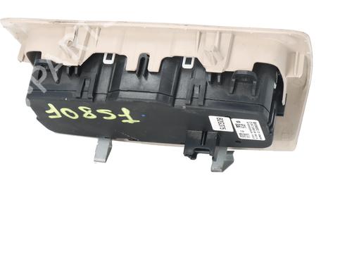 Headlight switch BMW 2 Gran Tourer (F46) 220 d | BP31972948I24