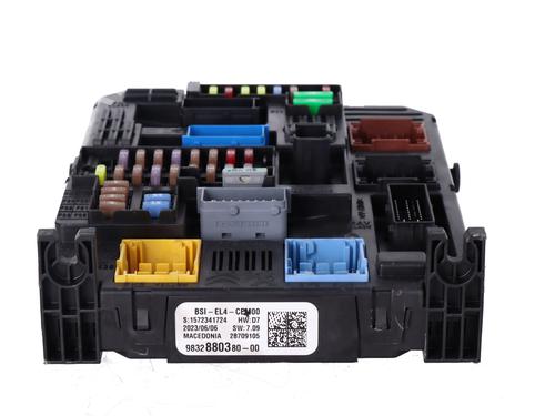 Fuse box OPEL CORSA F (P2JO) | BP38203034E1 - Image 3