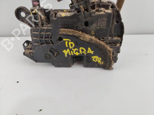 Rear right lock NISSAN MICRA III (K12)  | BP19042296C99
