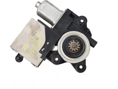 Motore alzacristalli posteriore destro Motore alzacristalli posteriore destro FORD C-MAX (DM2) 1.6 TDCi (90 hp) 37438196 37438196