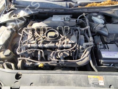 Injection rail FORD MONDEO III Saloon (B4Y) 2.2 TDCi | BP26961069M98 