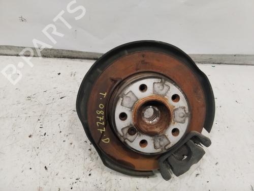 Used Right rear steering knuckle BMW 1 (E87) 116 d (116 hp) 27217011