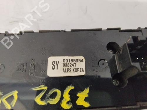 Left front window switch OPEL VECTRA C (Z02) 2.2 DTI 16V (F69) | BP21049158I27 