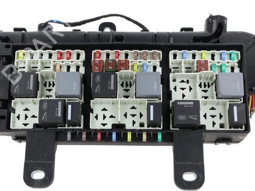 Used Fuse box LAND ROVER RANGE ROVER VELAR (L560) [2017-2025]  29626628