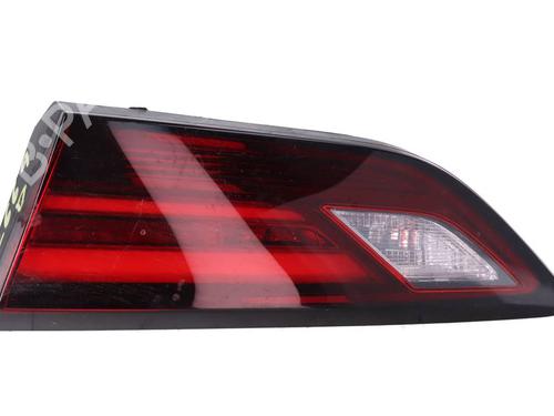 right-tailgate-light-opel-astra-k-b16-2015-2016-2017-2018-2019-2020-2021-2022-39692284 main image