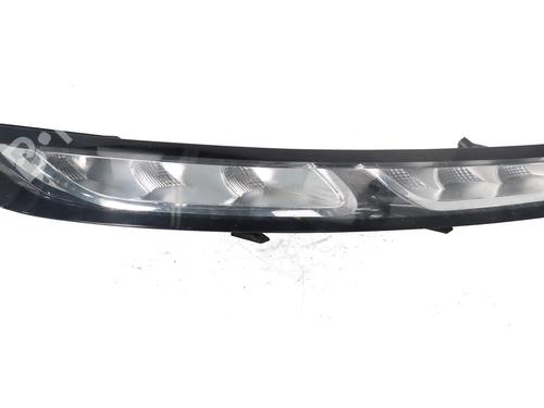 right-front-indicator-citroen-c4-cactus-2014-36432358 main image