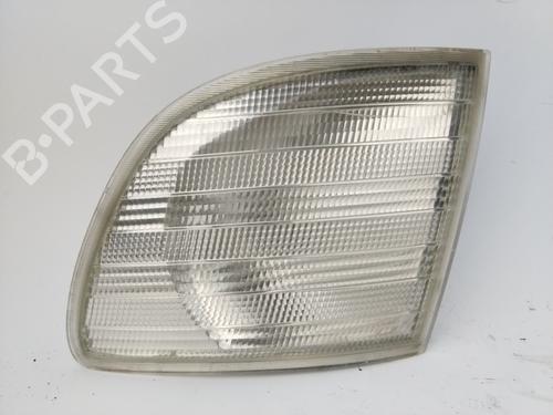 Used Left front indicator MERCEDES-BENZ VITO Van (W638) 112 CDI 2.2 (638.094) (122 hp) 20931230