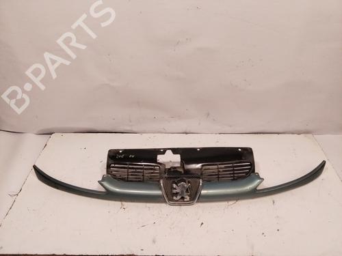 Used Grille PEUGEOT 206 Hatchback (2A/C) 1.1 i (60 hp) 28085779