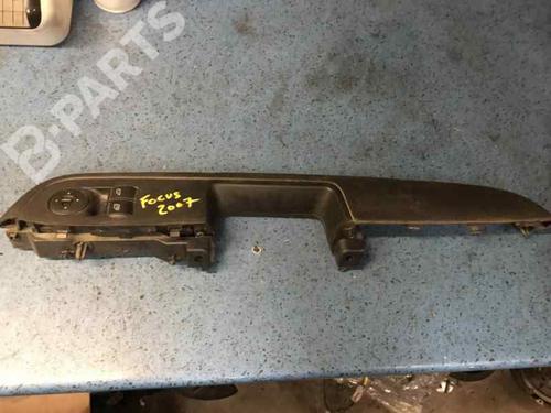 Used Left front window switch Left front window switch FORD FOCUS II Saloon (DB_, FCH, DH) 1.6 TDCi (90 hp) 10715349 10715349
