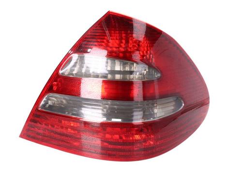 Used Right taillight Right taillight MERCEDES-BENZ E-CLASS (W211) E 220 CDI (211.006) (150 hp) 40540964 40540964