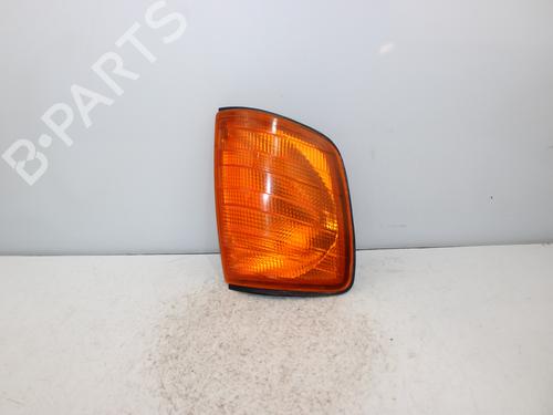 Used Right front indicator MERCEDES-BENZ E-CLASS (W124) [1993-1996]  17968817