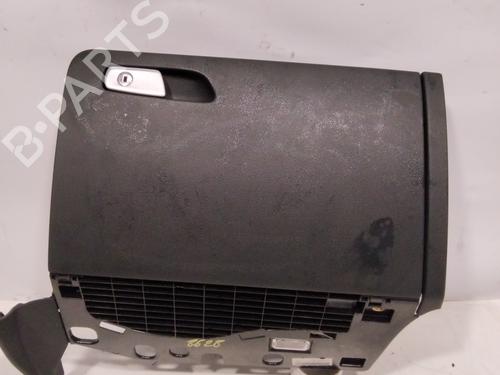 Used Glove box AUDI Q5 (8RB) 2.0 TDI (143 hp) 24306028