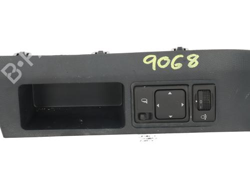 headlight-switch-nissan-micra-iii-k12-2002-2003-2004-2005-2006-2007-2008-2009-2010-2011-31721056 main image