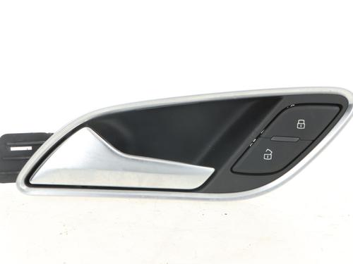 Used Front left interior door handle Front left interior door handle 38110208 38110208