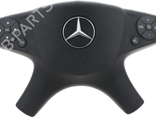 Used Driver airbag MERCEDES-BENZ C-CLASS (W204) [2007-2015]  29636083