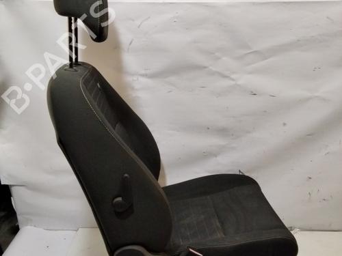 Left front seat RENAULT MEGANE III Hatchback (BZ0/1_, B3_) 1.2 TCe (BZ16, BZ28) | BP29549951C15 