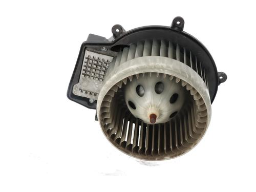 Ventilator motor Ventilator motor MERCEDES-BENZ CLK Convertible (A209) CLK 320 CDI (209.420) (224 hp) 36837494 36837494
