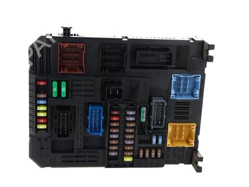 Used Fuse box CITROËN C4 Grand Picasso II (DA_, DE_) [2013-2025]  30809601