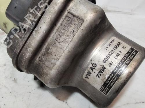 Used Steering pump SKODA ROOMSTER (5J7) 1.9 TDI (105 hp) 28478536