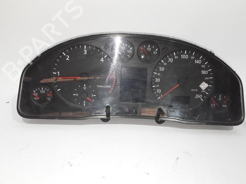 Cockpit AUDI A6 C5 (4B2) 2.5 TDI (150 hp) 10724698