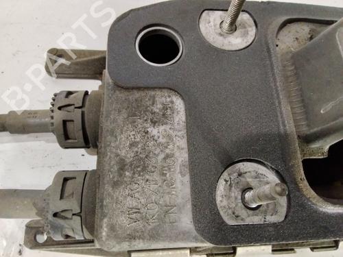 Gear lever VW GOLF VI (5K1) 1.6 TDI | BP31633411M90
