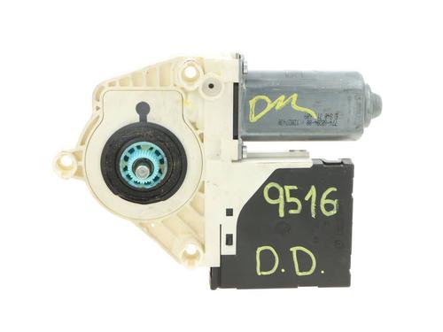 Right front window motor SEAT LEON (1P1) | BP38589034E20 - Image 2