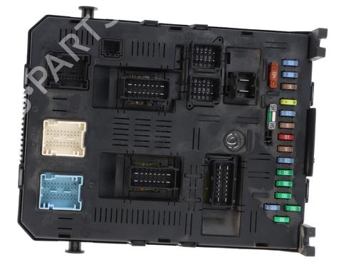 Used Fuse box Fuse box CITROËN C5 II (RC_) [2004-2008] 34040014 34040014