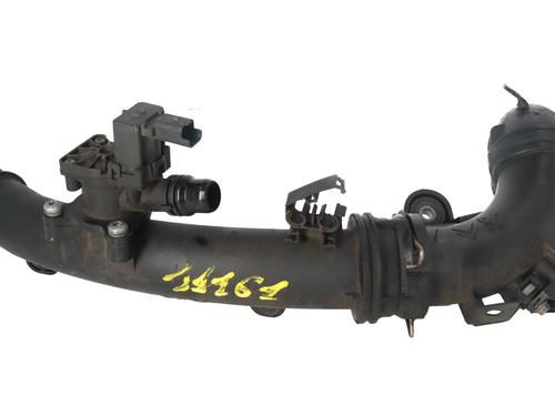 rr-citroen-c4-cactus-2014-33982715 main image