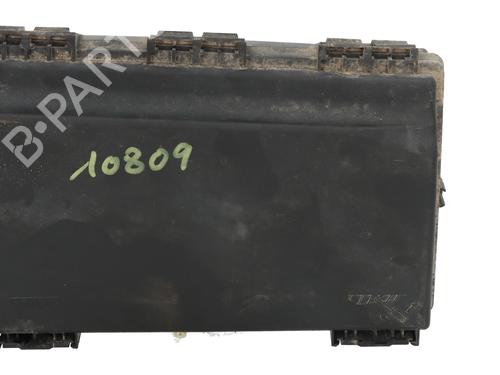 Used Fuse box OPEL ZAFIRA / ZAFIRA FAMILY B (A05) [2005-2019]  31858528