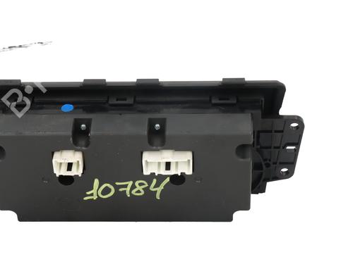 Climate control MAZDA 6 Estate (GH) 2.2 MZR-CD (GH10) | BP31713055I5