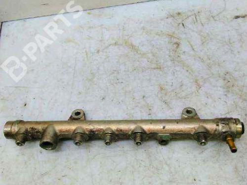 Used Injection rail Injection rail RENAULT LAGUNA II (BG0/1_) 1.9 dCi (BG08, BG0G) (120 hp) 8573841 8573841
