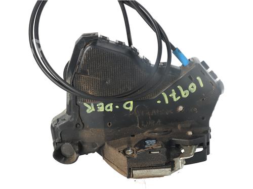 front-right-lock-toyota-avensis-saloon-_t25_-2003-2004-2005-2006-2007-2008-2009-32320319 main image