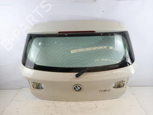 tailgate-bmw-1-f20-2011-2012-2013-2014-2015-2016-2017-2018-2019-39102348 main image