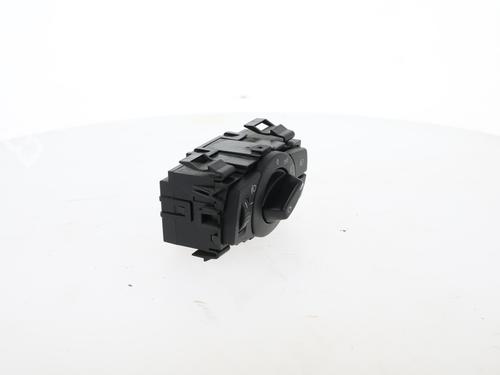 Headlight switch BMW 1 (E87) 118 d | BP29585919I24 