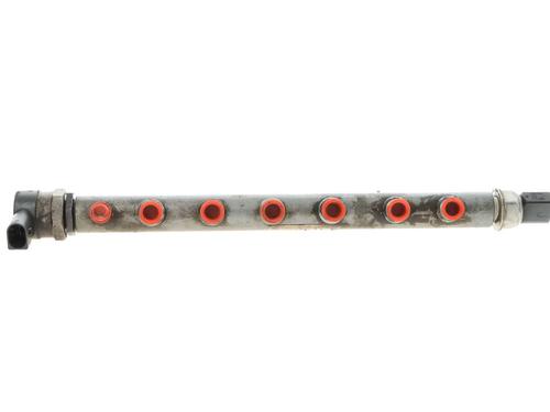 Used Injection rail Injection rail 39567687 39567687