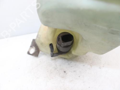 Windscreen washer tank VW GOLF IV (1J1) 1.4 16V | BP16749710C113 