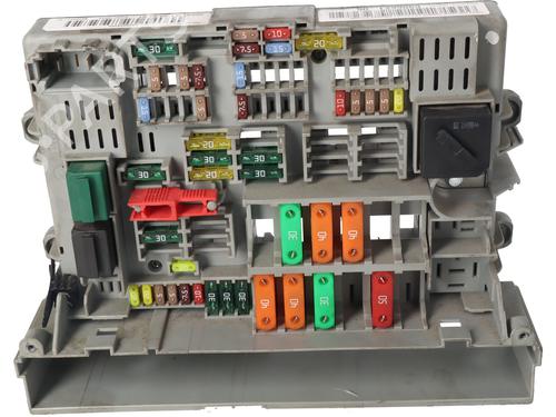 fuse-box-bmw-3-e90-2004-2005-2006-2007-2008-2009-2010-2011-2012-37691584 main image