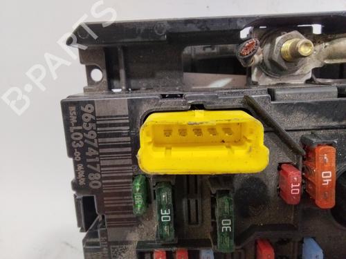 Fuse box CITROËN C3 I (FC_, FN_) 1.4 HDi | BP24650585E1 