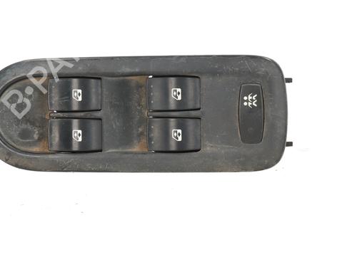 Used Left front window switch FORD MONDEO III Saloon (B4Y) 2.0 16V TDDi / TDCi (115 hp) 30739665