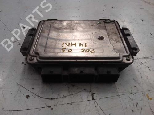 Used Engine control unit (ECU) PEUGEOT 206 Hatchback (2A/C) 1.4 HDi eco 70 (68 hp) 8578348