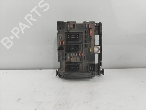 Used Fuse box PEUGEOT 307 (3A/C) 1.6 16V (109 hp) 20320738