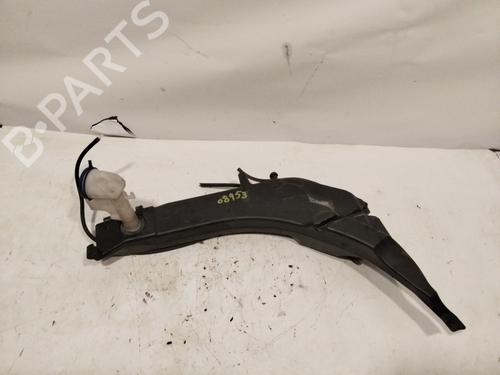 Used Windscreen washer tank PEUGEOT 308 II (LB_, LP_, LW_, LH_, L3_) [2013-2021]  25870559