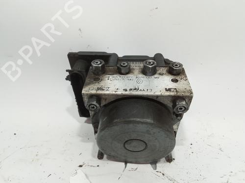 Used ABS pump RENAULT CLIO III (BR0/1, CR0/1) 1.5 dCi (BR17, CR17) (86 hp) 10626774