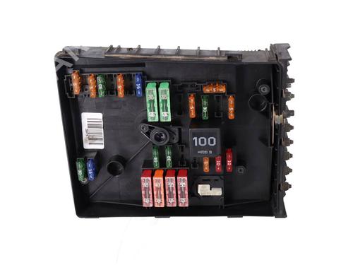Used Fuse box Fuse box 39612297 39612297