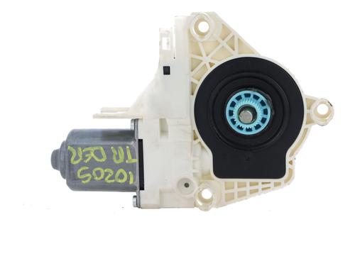 Used Right rear window motor VW TOUAREG (7P5, 7P6) 3.0 V6 TDI (245 hp) 30663122