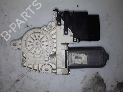 Portierruitmotor linksachter VW PASSAT B6 (3C2) [2005-2010]  8569049