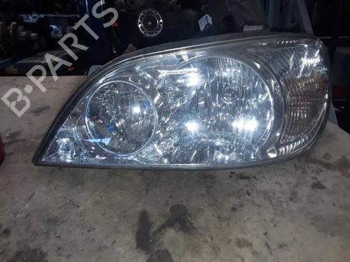 Used Left headlight KIA CARNIVAL II (GQ) [1999-2007]  8560781
