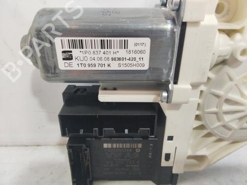 Portierruitmotor linksvoor SEAT LEON (1P1)  | BP25283606E21 